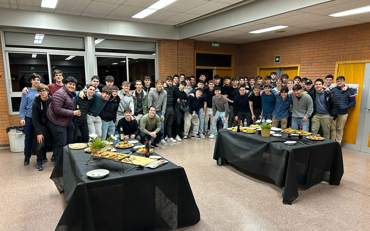 Sopar de promoció d'antics alumnes